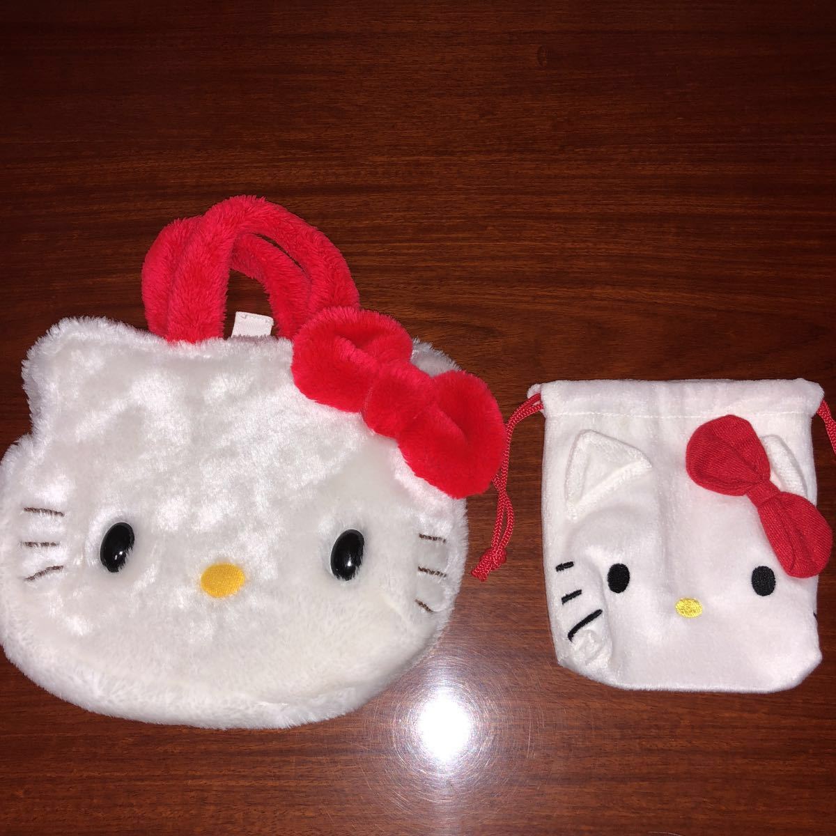 Hello Kitty| Hello Kitty large cutback handbag bag nappy material mofmof pouch 2 point set secondhand goods 
