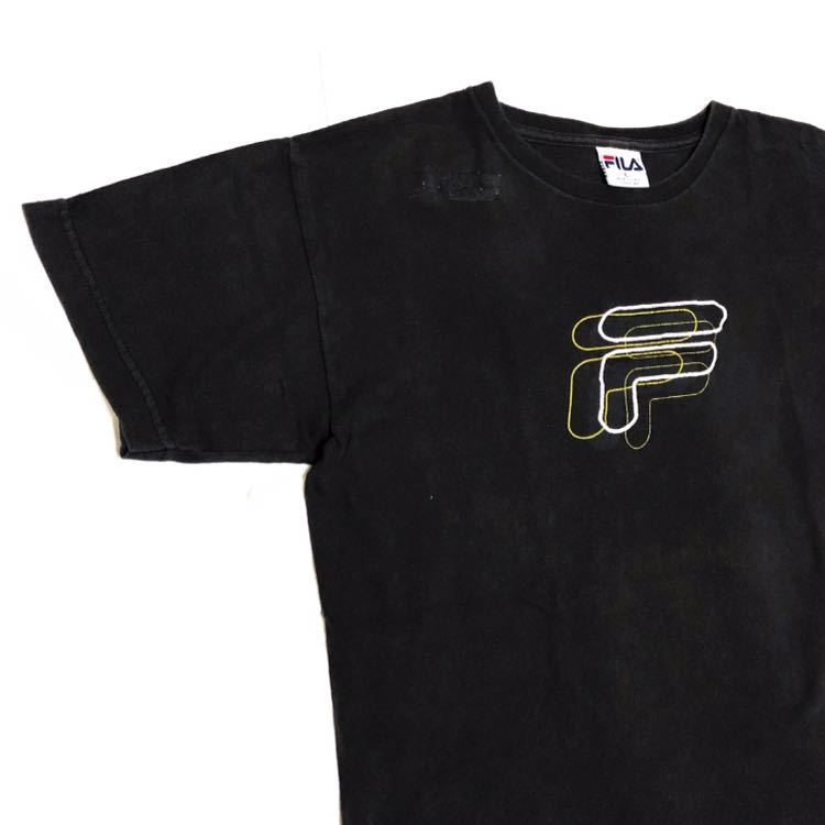 USA製 90’s FILA フィラ ヴィンテージ Tシャツ ロゴ 刺繍 ブラック 黒 Lサイズ HIPHOP RAP 希少 貴重 レア ビッグシルエット アメリカ製