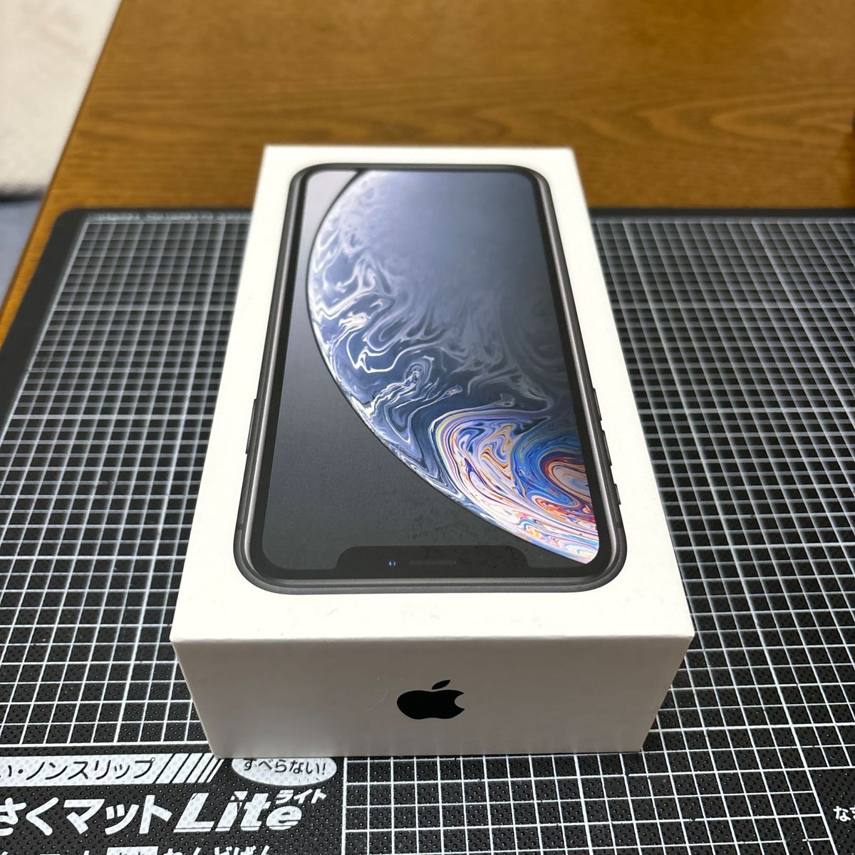iPhone XR ブラック SIMフリー 128GB 付属品未使用 初期化済み iPhone XR ブラック SIMフリー 128GB 付属品未使用 初期化済み
