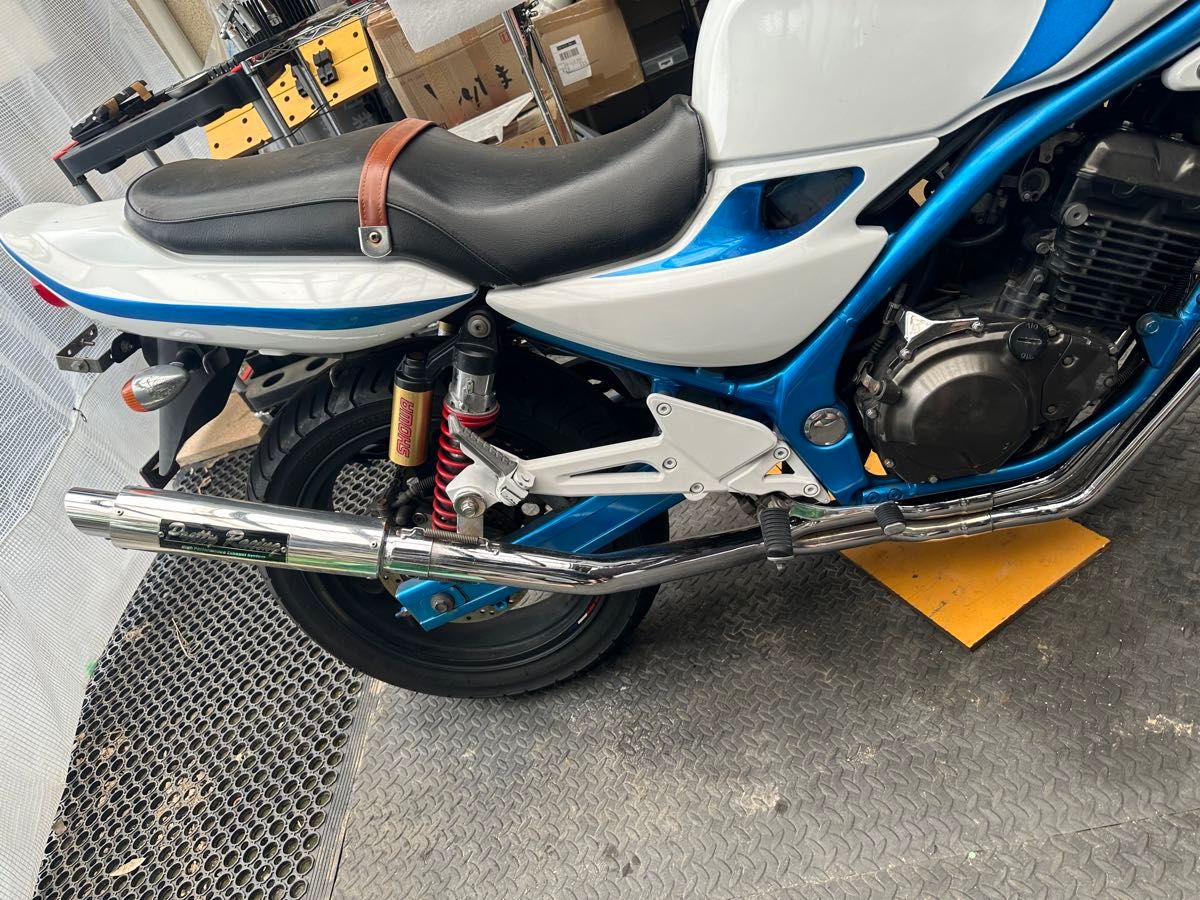 バリオス2型 ZR250B GSX250FX プリティーレーシング フルエキ バリオス2型 ZR250B GSX250FX プリティーレーシング フルエキ