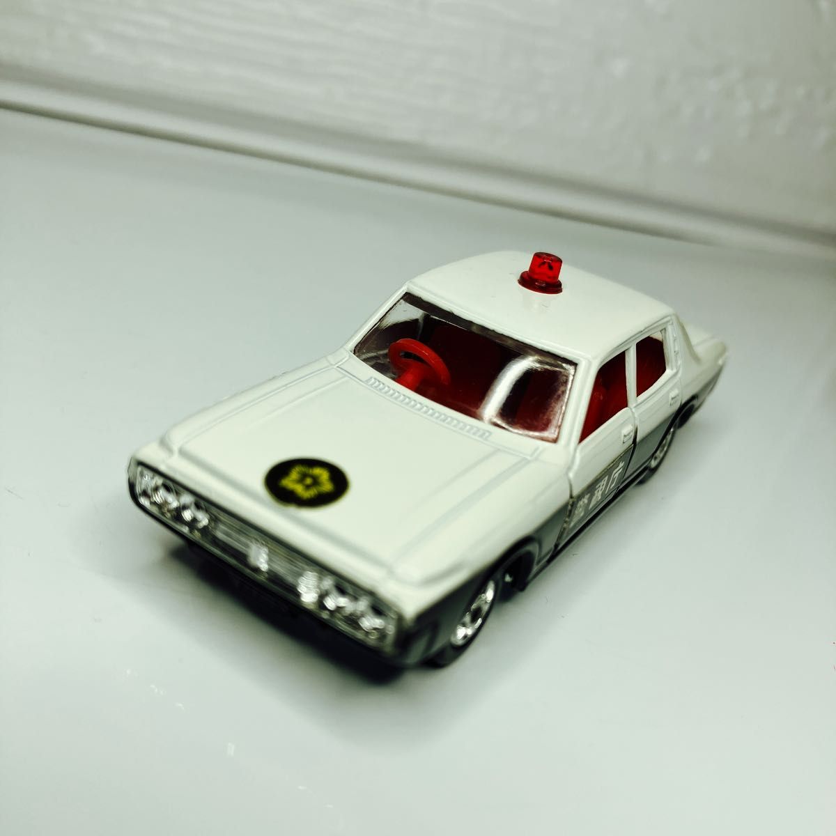 絶版トミカ トヨタ クラウン パトカー 日本製 旧ホィール 激レア 絶版トミカ トヨタ クラウン パトカー 日本製 旧ホィール 激レア