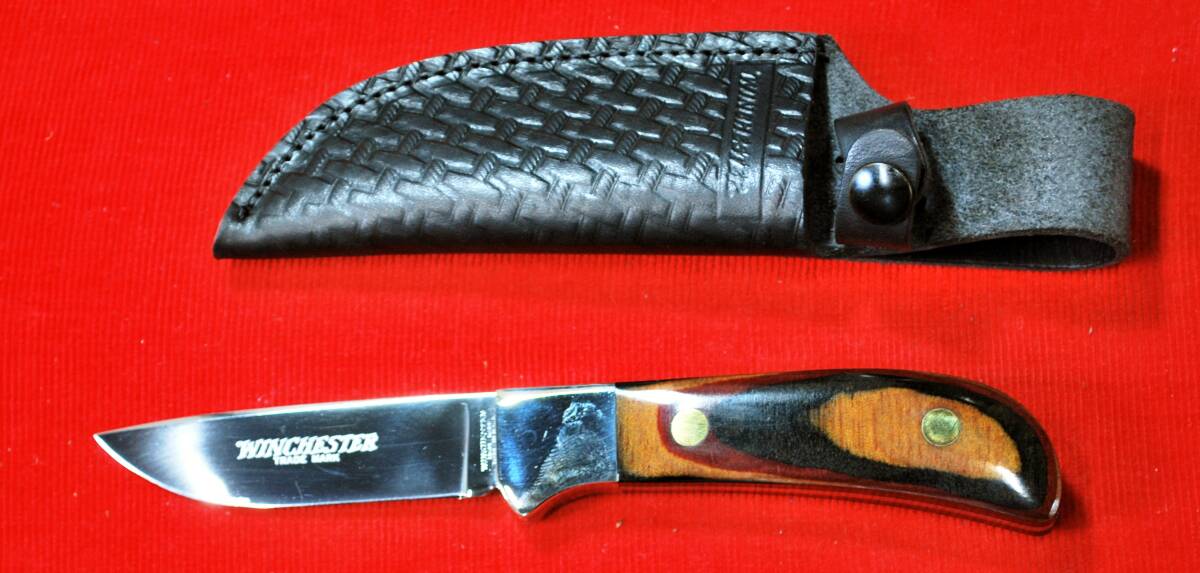 Winchester No.670 Hunting Knives・Stainless steel Blade:8cm Winchester No.670 Hunting Knives・Stainless steel Blade:8cm