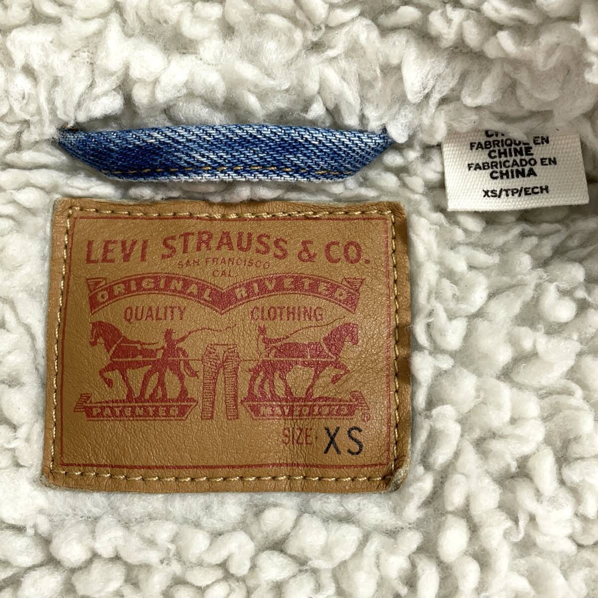 良品 送料無料 Levi's リーバイス デニム ボア ランチ 良品 送料無料 Levi's リーバイス デニム ボア ランチ