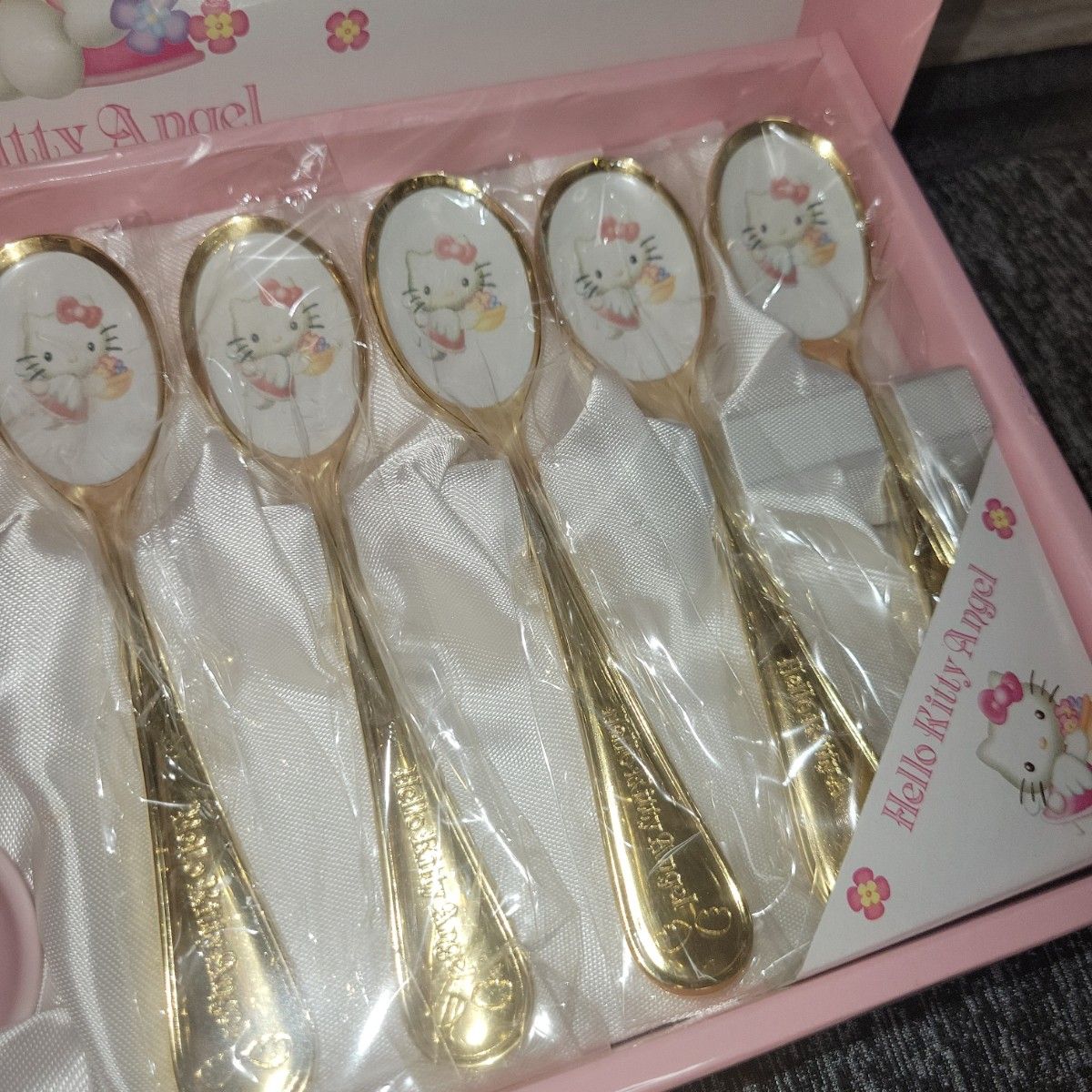 入手困難 激レア 新品 未使用 ハローキティ 1998年製 エンジェル 入手困難 激レア 新品 未使用 ハローキティ 1998年製 エンジェル