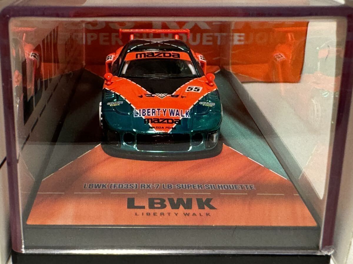 INNO64 LBWK Mazda RX-7 FD3S チェイスカー 1/64 リバティー INNO64 LBWK Mazda RX-7 FD3S チェイスカー 1/64 リバティー