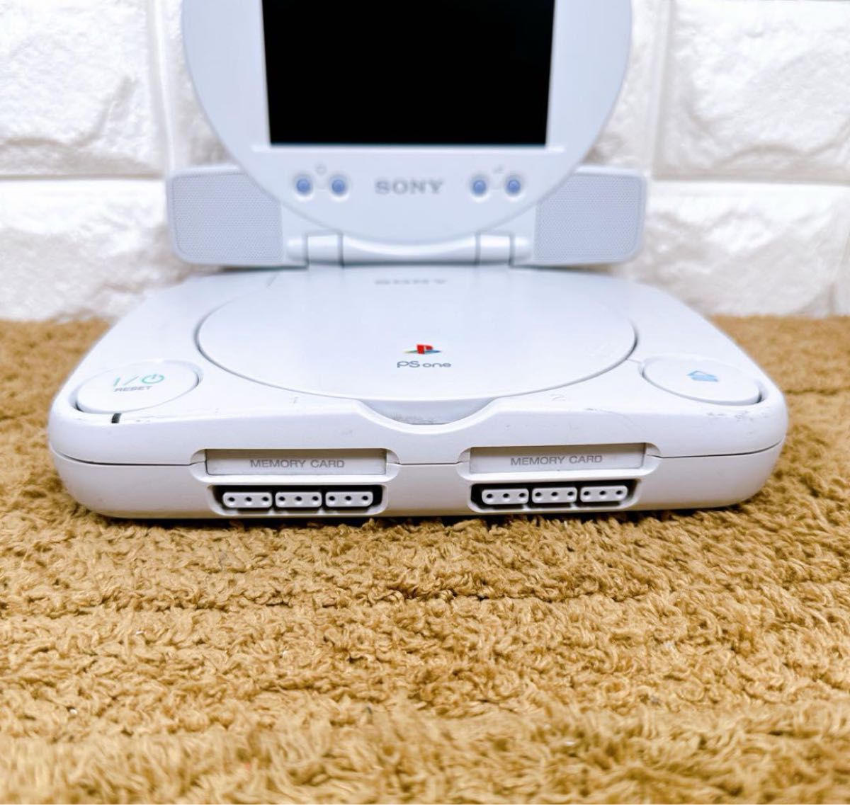 PlayStation one combo 本体+モニターのみ|Yahoo!フリマ(旧 PlayStation one combo 本体+モニターのみ|Yahoo!フリマ(旧
