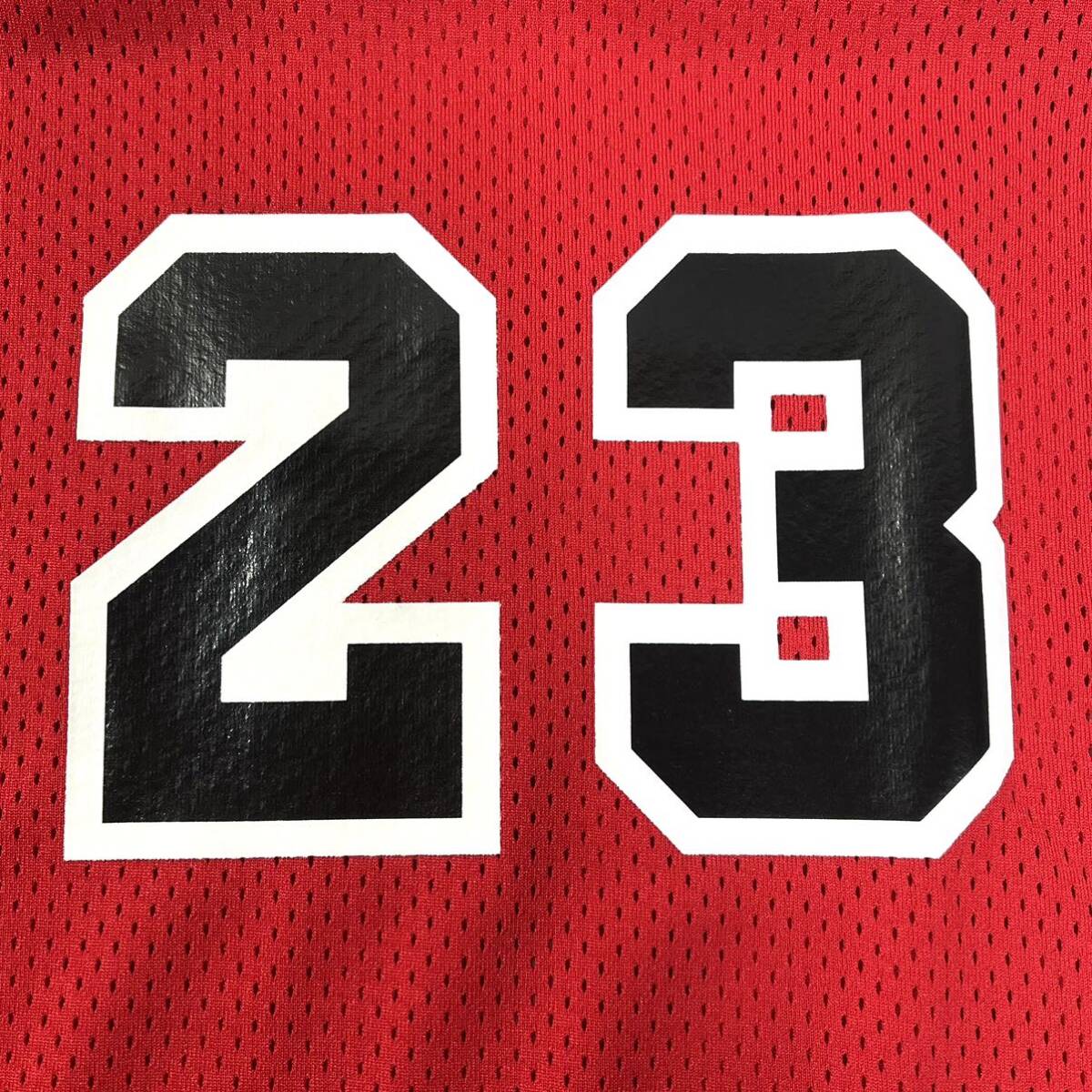 Mitchell&Ness AUTHENTIC JERSEY #23 MICHAEL JORDAN 84-85 Mitchell&Ness AUTHENTIC JERSEY #23 MICHAEL JORDAN 84-85
