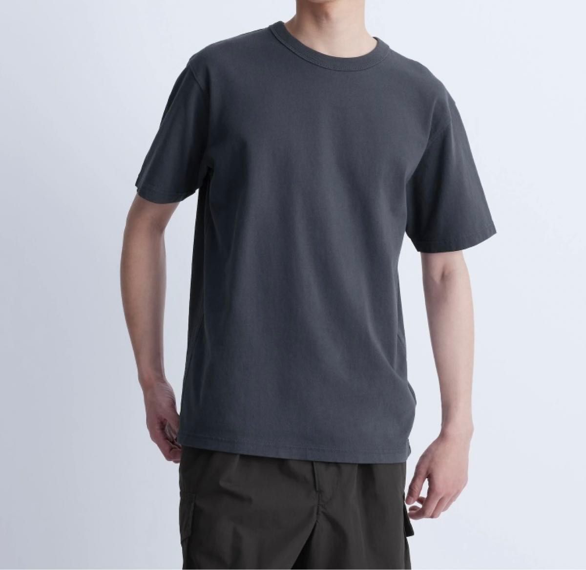 UNIQLO ユニクロ / クルーネック Tシャツ / 半袖 / Lサイズ UNIQLO ユニクロ / クルーネック Tシャツ / 半袖 / Lサイズ