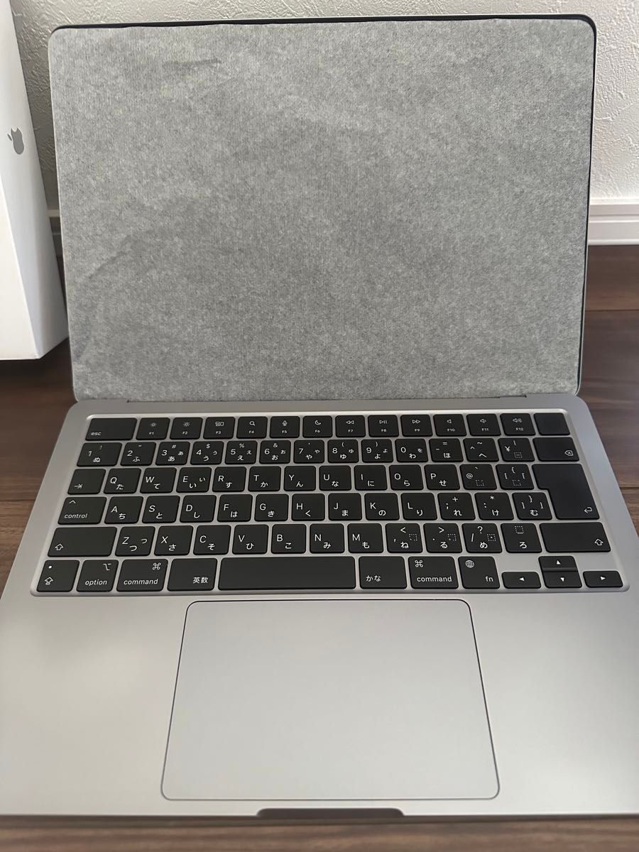 Apple 13インチ MacBook Air M2 2022 16GB/256GB|Yahoo!フリマ Apple 13インチ MacBook Air M2 2022 16GB/256GB|Yahoo!フリマ