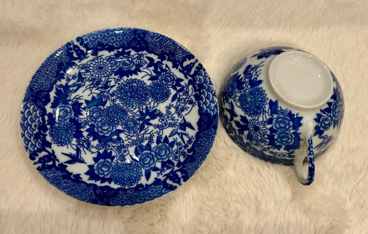 大正〜昭和 輸出陶器 芸者透かしカップ&ソーサー|Yahoo!フリマ 大正〜昭和 輸出陶器 芸者透かしカップ&ソーサー|Yahoo!フリマ