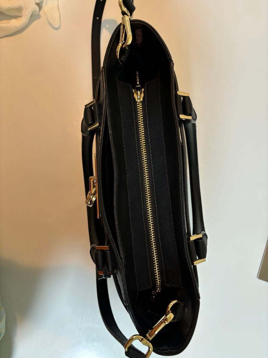 MICHAEL KORS】【極美品】マイケルコース 2way ハンドバッグ MICHAEL KORS】【極美品】マイケルコース 2way ハンドバッグ
