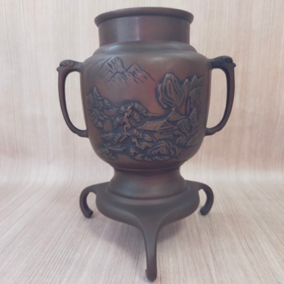 Bibian 比比昂- 薄端唐銅祥山銅器花器銅製三足茶道具華道具金属 Bibian 比比昂- 薄端唐銅祥山銅器花器銅製三足茶道具華道具金属