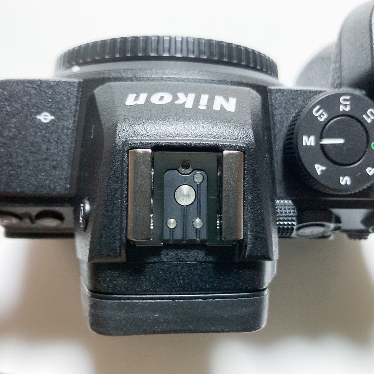 極美品 Nikon Z5 ボディ シャッター回数 3991回 ニコン ミラー 極美品 Nikon Z5 ボディ シャッター回数 3991回 ニコン ミラー