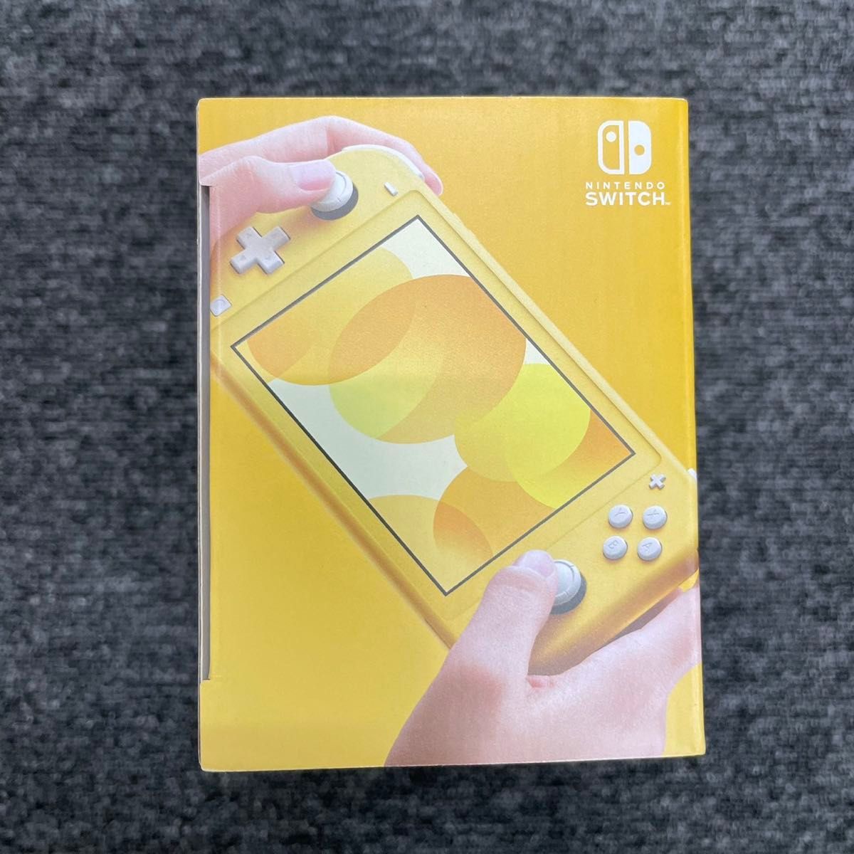 新品未使用品 Nintendo Switch ニンテンドースイッチライト 黄色 新品未使用品 Nintendo Switch ニンテンドースイッチライト 黄色