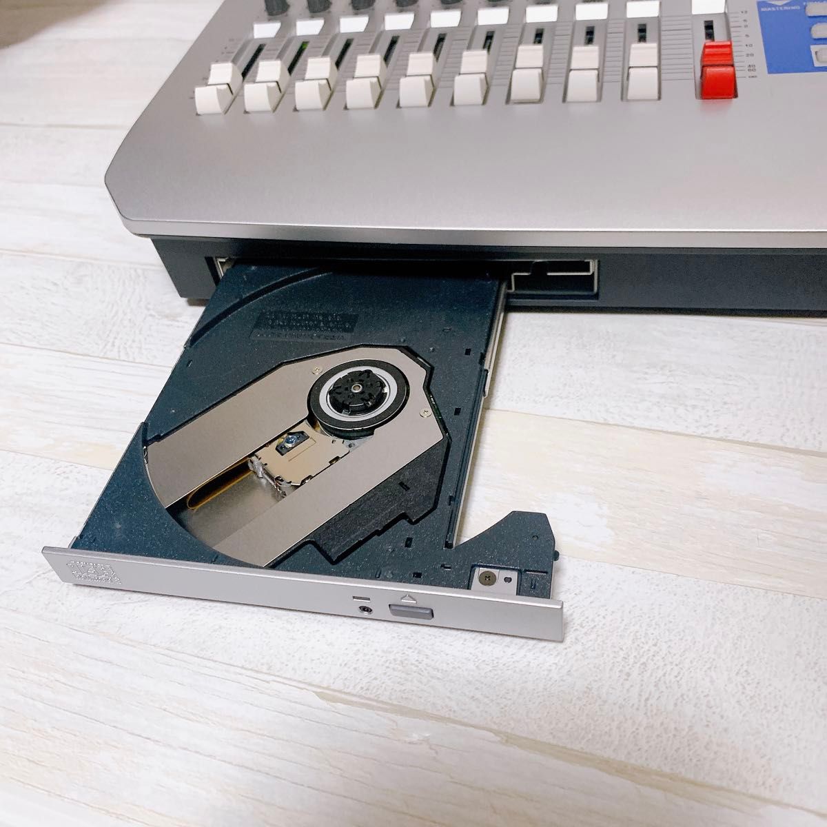 極美品】 KORG D1200 デジタルレコーディングスタジオ MTR 極美品】 KORG D1200 デジタルレコーディングスタジオ MTR
