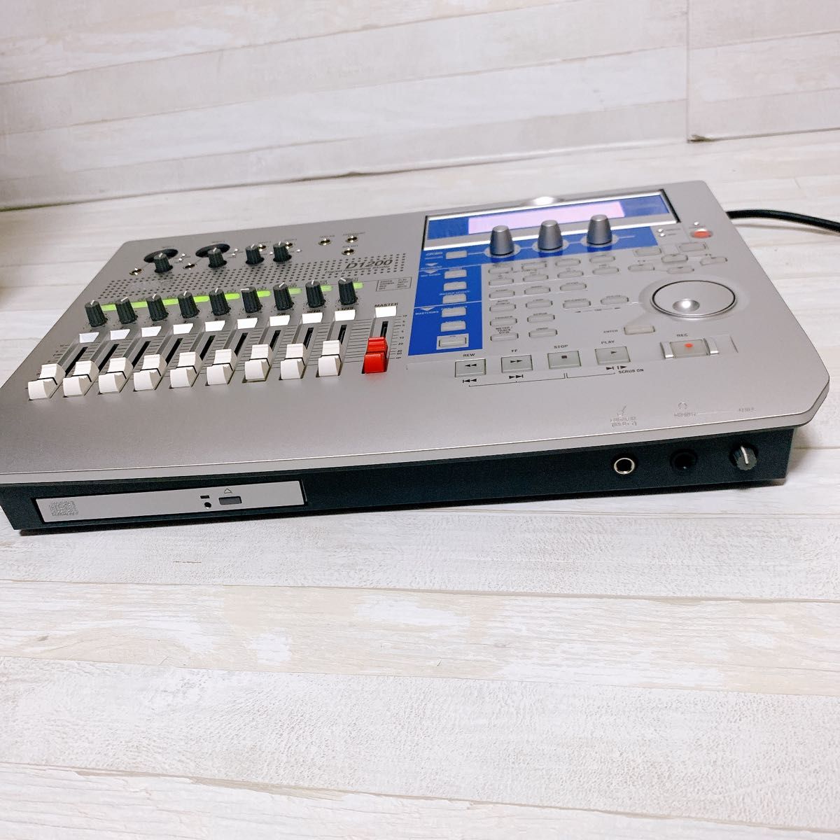 極美品】 KORG D1200 デジタルレコーディングスタジオ MTR 極美品】 KORG D1200 デジタルレコーディングスタジオ MTR