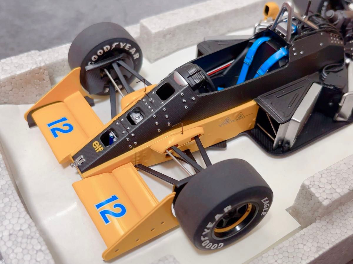 AUTOart 1/18 TEAM LOTUS 99T ホンダ 1987年 F1 日本GP AUTOart 1/18 TEAM LOTUS 99T ホンダ 1987年 F1 日本GP