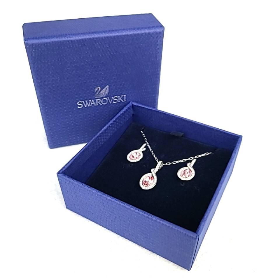 未使用級 スワロフスキー SWAROVSKI タイラ Tyra ネックレス 未使用級 スワロフスキー SWAROVSKI タイラ Tyra ネックレス