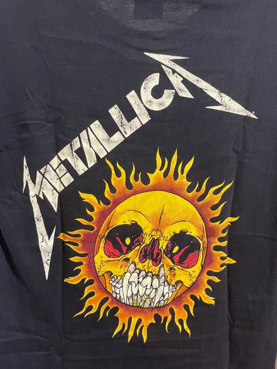 METALLICA メタリカ プリント 半袖 Tシャツ 古着 ヴィンテージ METALLICA メタリカ プリント 半袖 Tシャツ 古着 ヴィンテージ