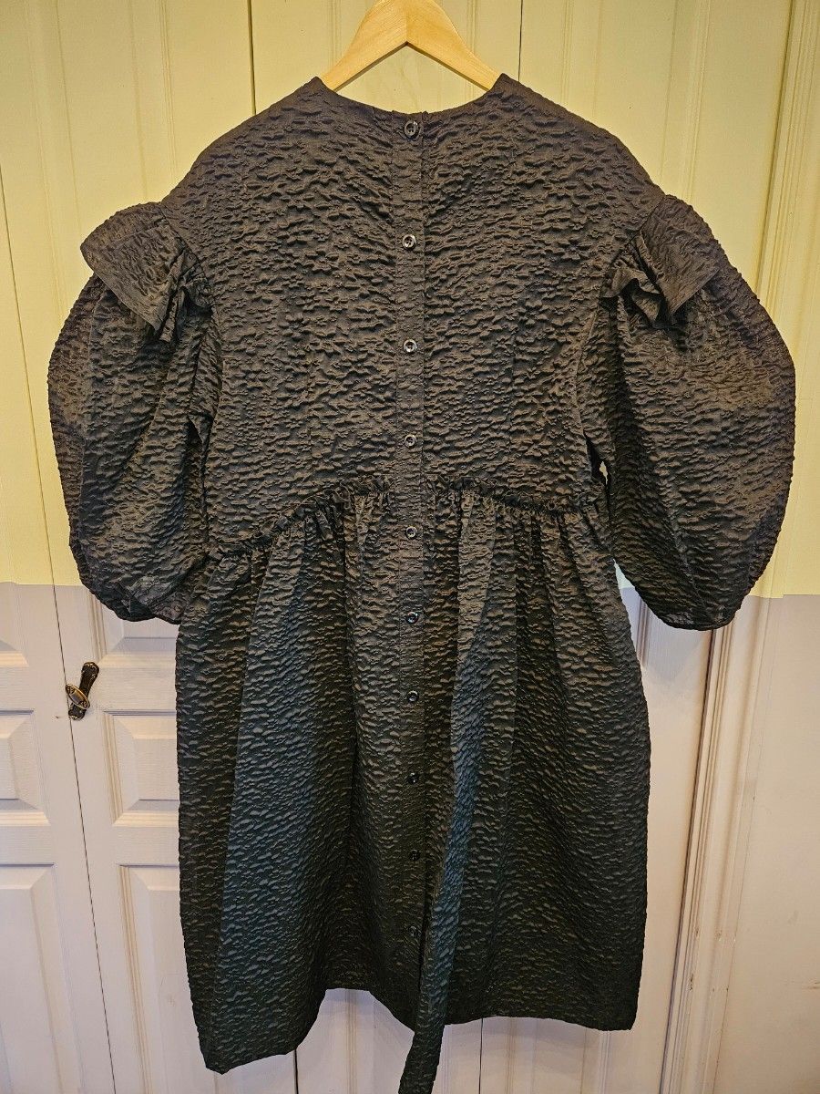 未使用Simone rocha ワンピース シモーネロシャ ワンピース 未使用Simone rocha ワンピース シモーネロシャ ワンピース