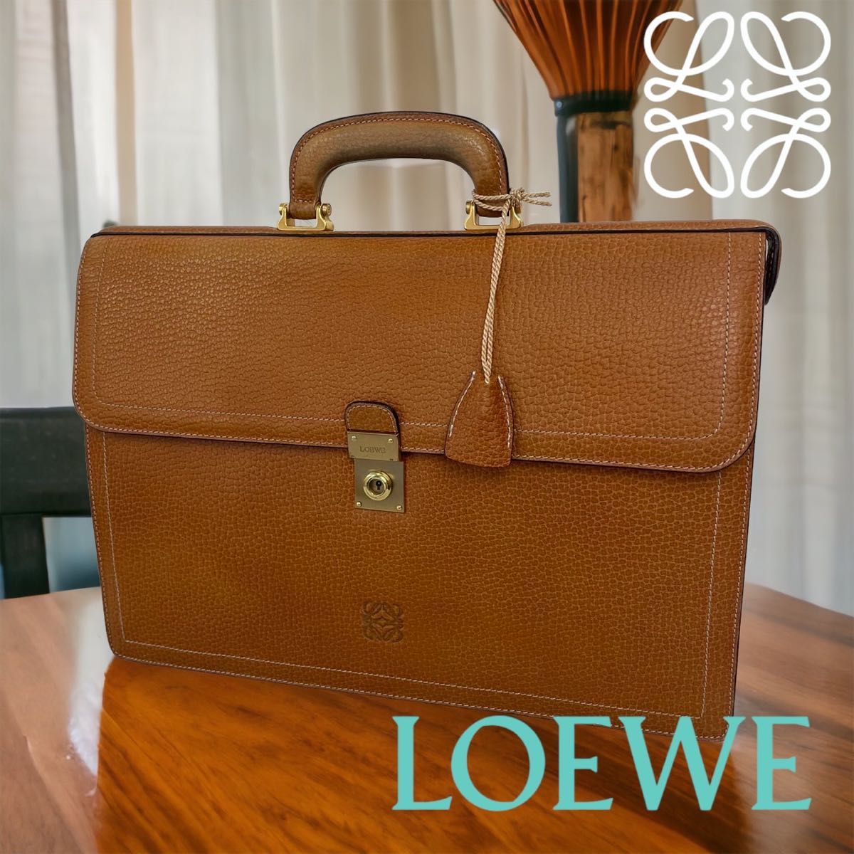 ロエベ ビジネスバッグ カーフスキン ベージュキャメル LOEWE ロエベ ビジネスバッグ カーフスキン ベージュキャメル LOEWE
