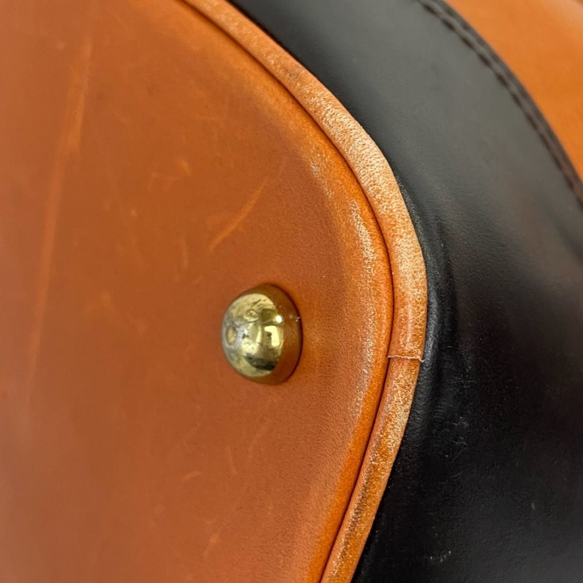 ロエベ ビジネスバッグ カーフスキン ベージュキャメル LOEWE ロエベ ビジネスバッグ カーフスキン ベージュキャメル LOEWE