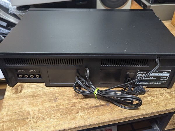 DENON 3ヘッド カセットデッキ DR-M8 ジャンク DENON 3ヘッド カセットデッキ DR-M8 ジャンク