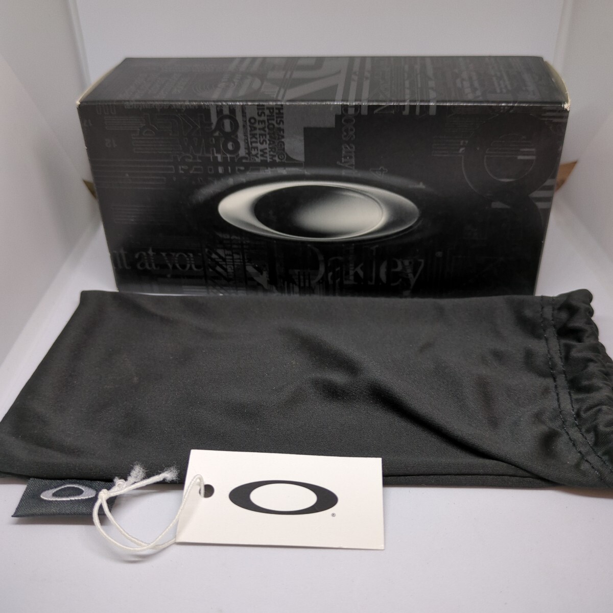 OAKLEY Valve(バルブ) 9243-05 国内正規代理店商品 新品、未使用 OAKLEY Valve(バルブ) 9243-05 国内正規代理店商品 新品、未使用