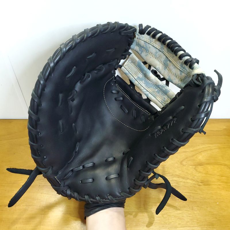 アンダーアーマー CAMO 限定 カモフラ 迷彩 ファーストミット アンダーアーマー CAMO 限定 カモフラ 迷彩 ファーストミット