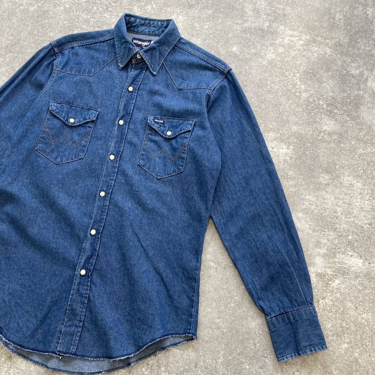Wrangler / ラングラー】80s USA製 ヴィンテージ デニムシャツ Wrangler / ラングラー】80s USA製 ヴィンテージ デニムシャツ