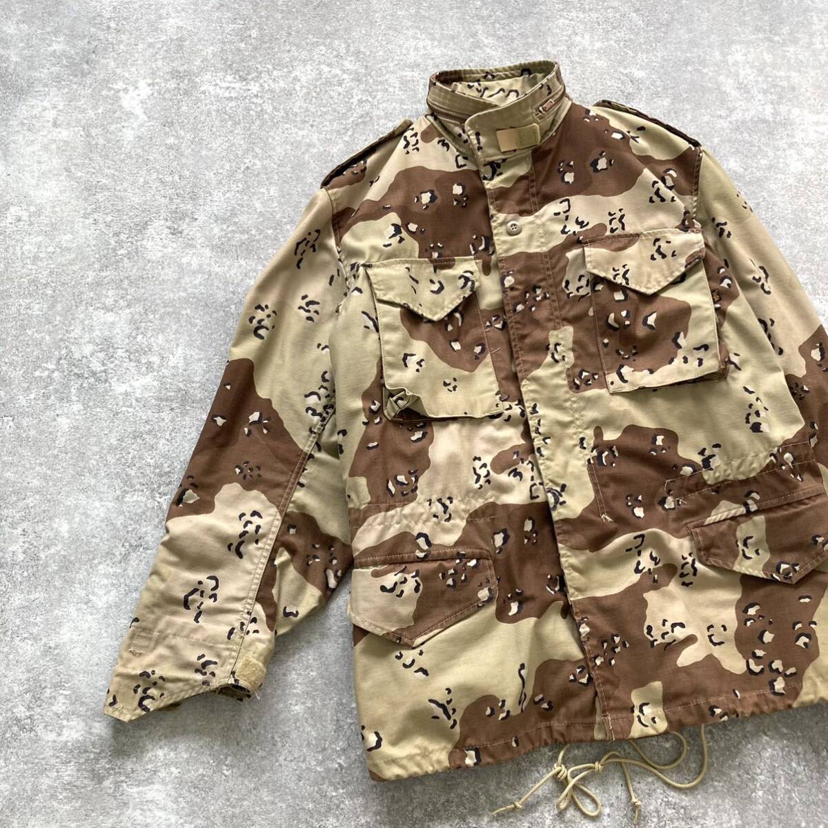 ALPHA INDUSTRIES / アルファインダストリーズ】 M-65 チョコ ALPHA INDUSTRIES / アルファインダストリーズ】 M-65 チョコ