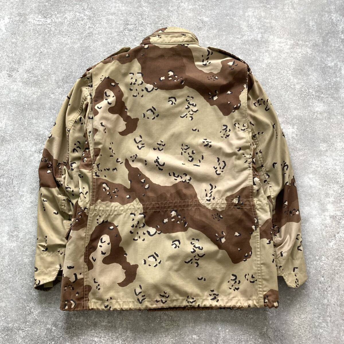 ALPHA INDUSTRIES / アルファインダストリーズ】 M-65 チョコ ALPHA INDUSTRIES / アルファインダストリーズ】 M-65 チョコ