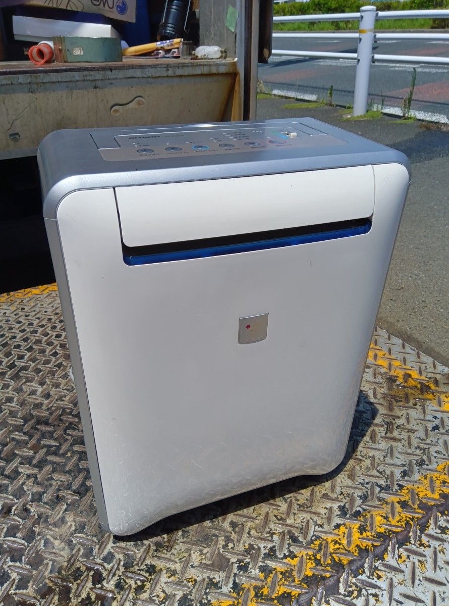 SHARP シャープ 除湿機 CV-R63CX-S 2004年製 動作品 K|Yahoo SHARP シャープ 除湿機 CV-R63CX-S 2004年製 動作品 K|Yahoo