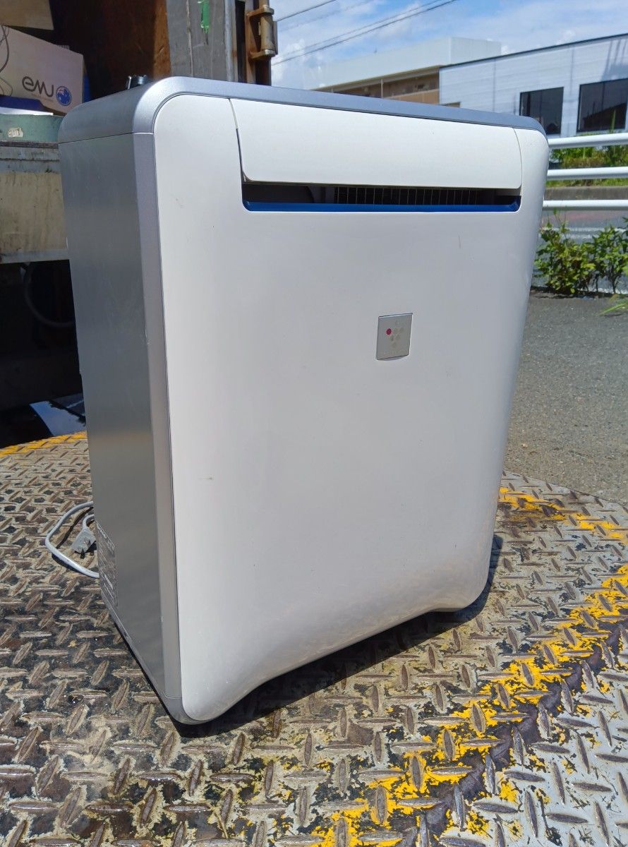 SHARP シャープ 除湿機 CV-R63CX-S 2004年製 動作品 K|Yahoo SHARP シャープ 除湿機 CV-R63CX-S 2004年製 動作品 K|Yahoo