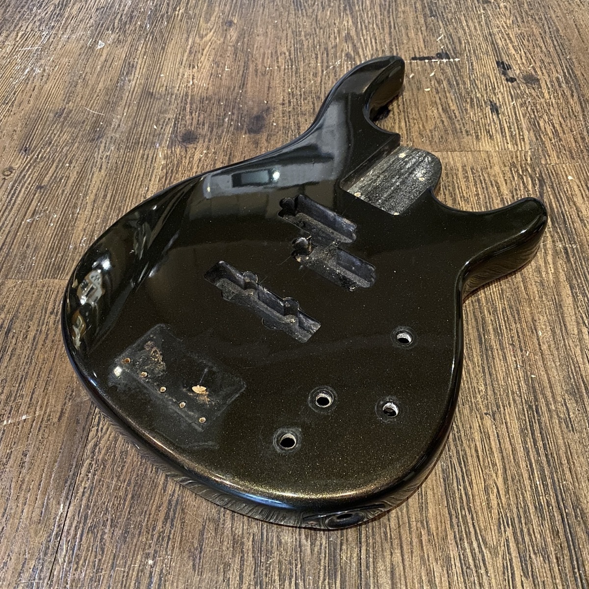 ChattingBird Bass Body основа корпус -c063