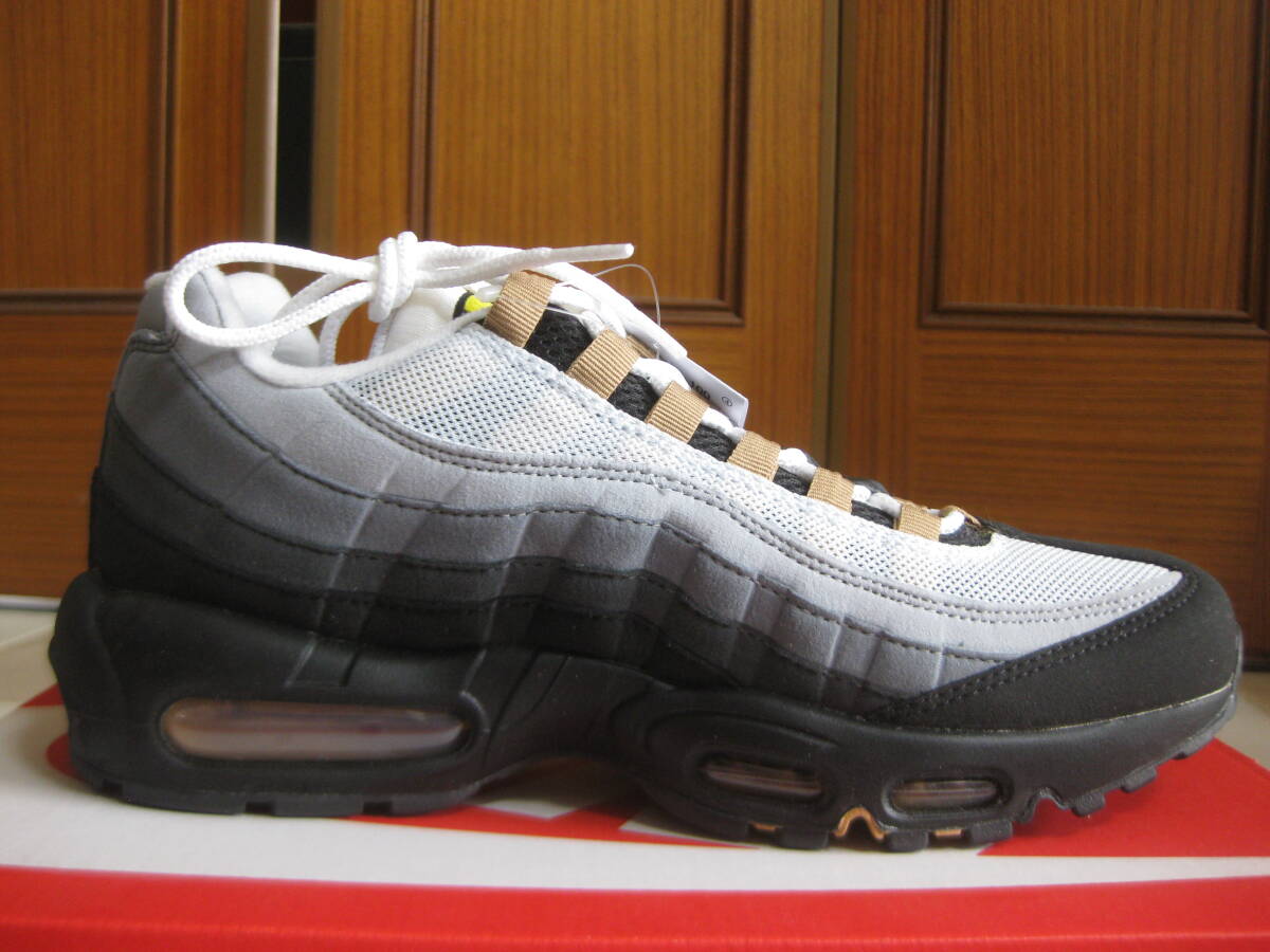 ナイキエアマックス95 ICONS 新品 9(27cm)　Nike Air Max 95 Icons