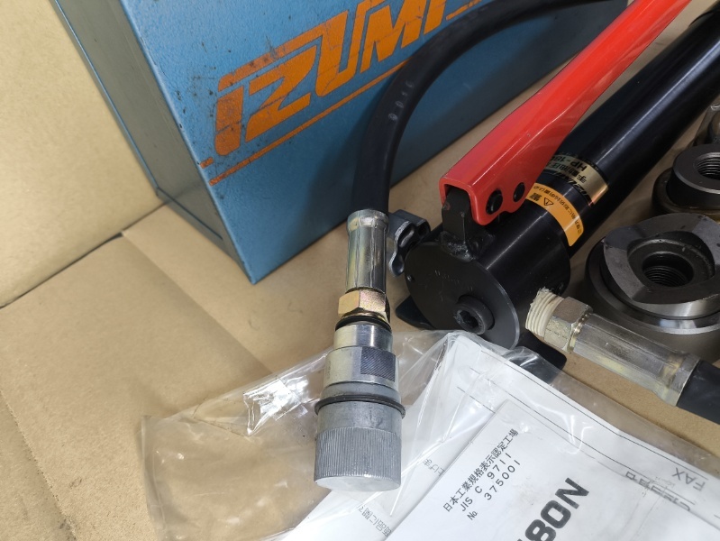 IZUMI HP-180N 泉精器 手動油圧式パンチャー 油圧ポンプ 中古 IZUMI HP-180N 泉精器 手動油圧式パンチャー 油圧ポンプ 中古