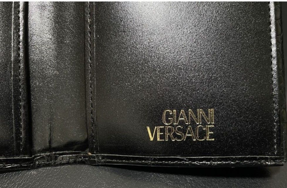 Versace クロコダイル風 長財布 - 小物 Versace クロコダイル風 長財布 - 小物