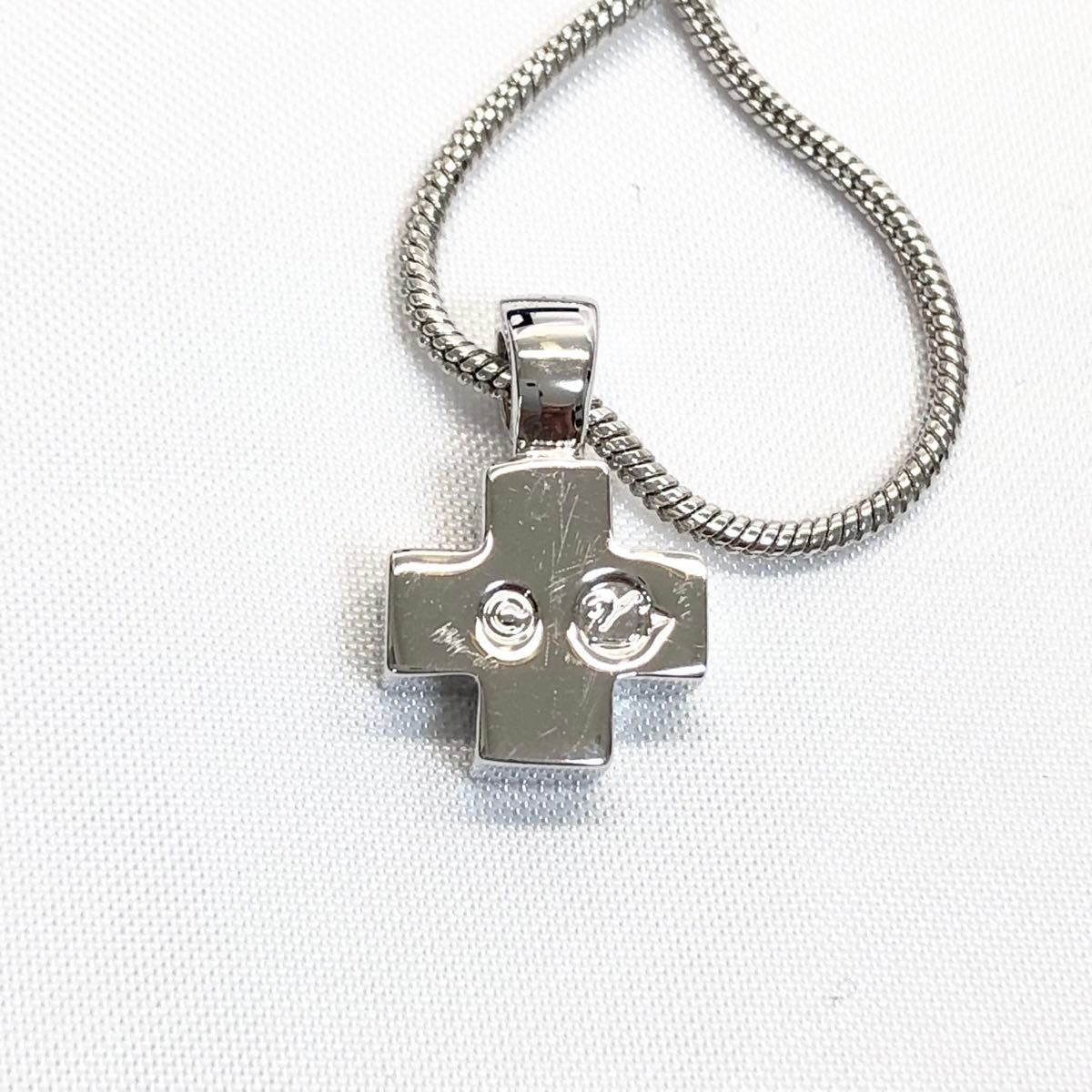 美品】 SWAROVSKI スワロフスキー ネックレス クロス シルバー 美品】 SWAROVSKI スワロフスキー ネックレス クロス シルバー
