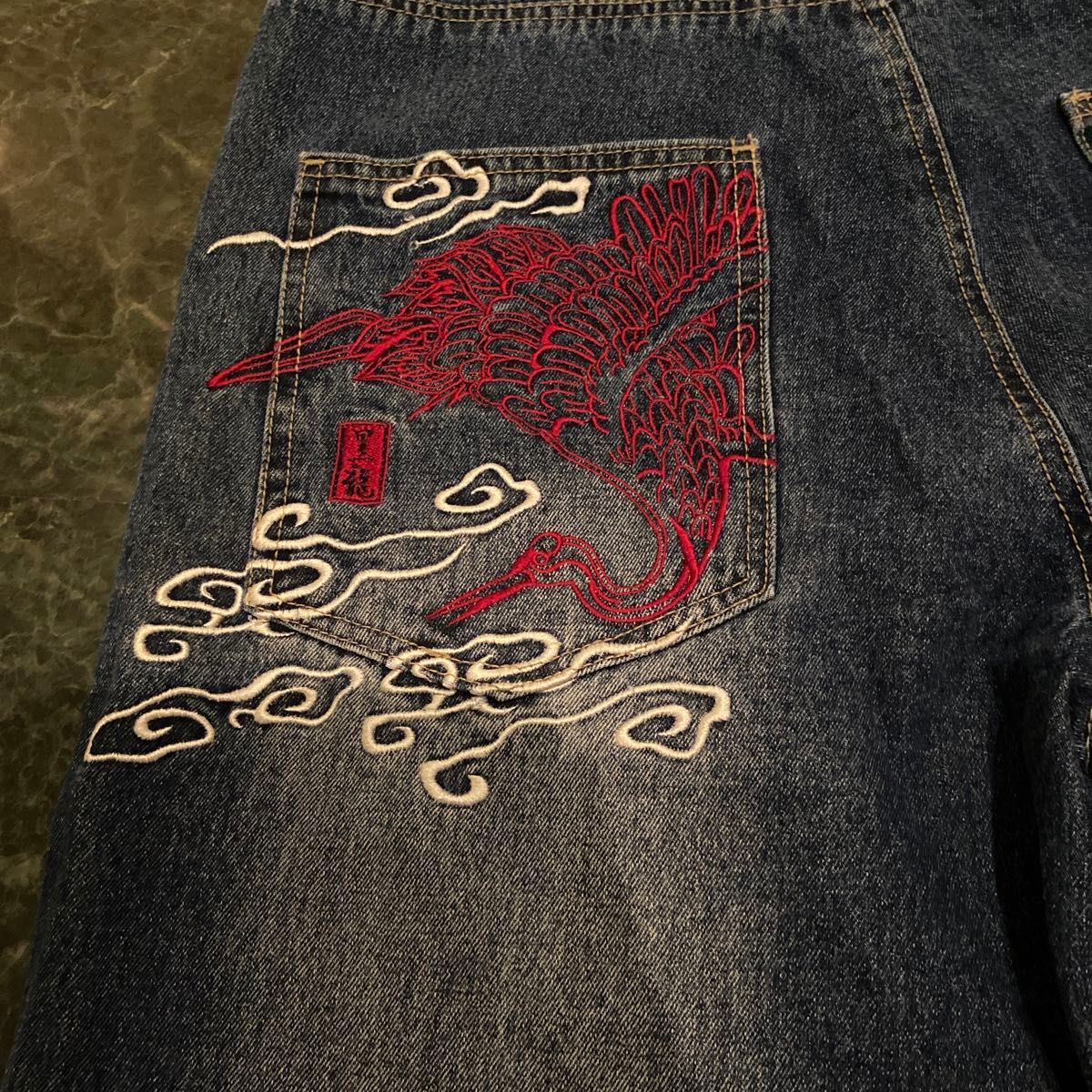 希少00s美品 DOG TOWN 極太 ロゴ刺繍バギーハーフデニム B系Y2K 希少00s美品 DOG TOWN 極太 ロゴ刺繍バギーハーフデニム B系Y2K