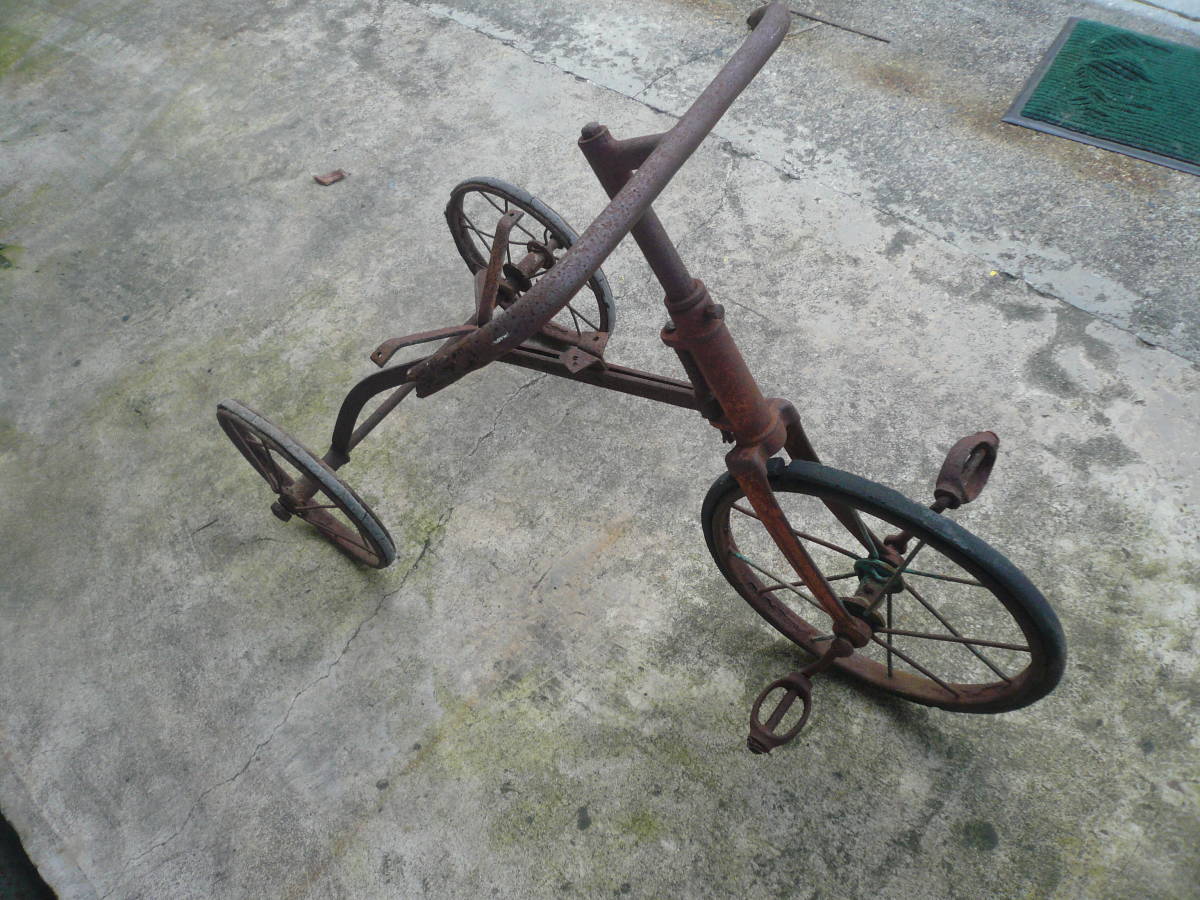  antique retro tricycle iron made period thing 