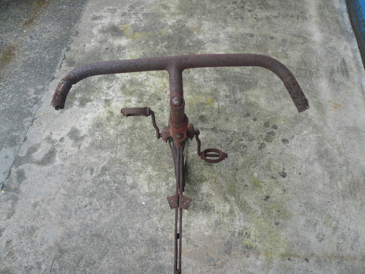  antique retro tricycle iron made period thing 