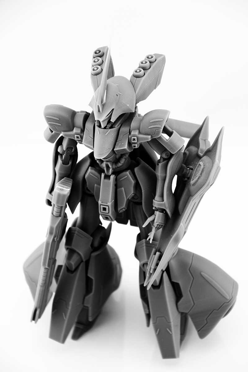1/100 MSN-04 Lady Sazabi レディー サザビー レジンキット 全 1/100 MSN-04 Lady Sazabi レディー サザビー レジンキット 全