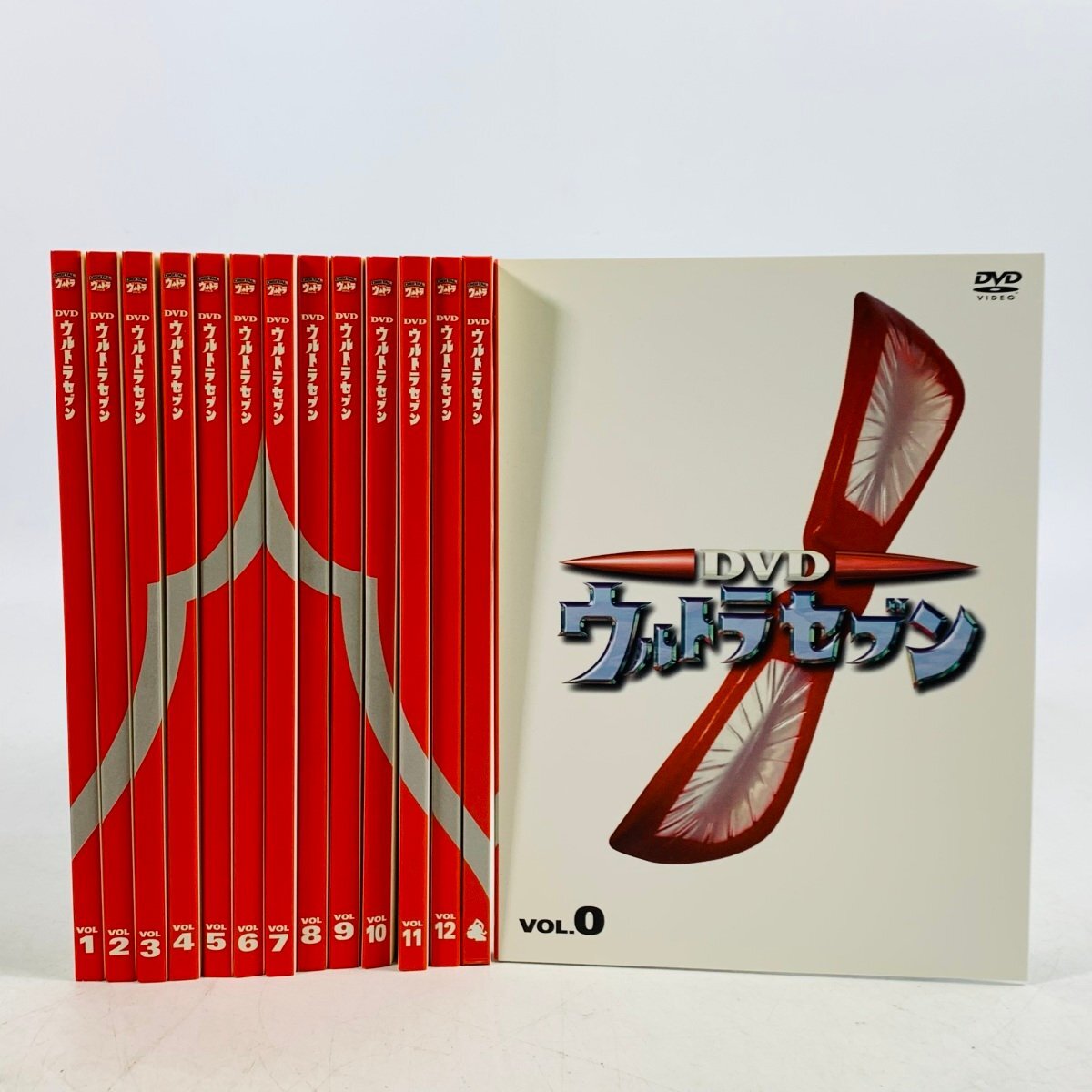 中古】DVDウルトラセブン 掃く コレクターズBOX (初回限定生産) 中古】DVDウルトラセブン 掃く コレクターズBOX (初回限定生産)