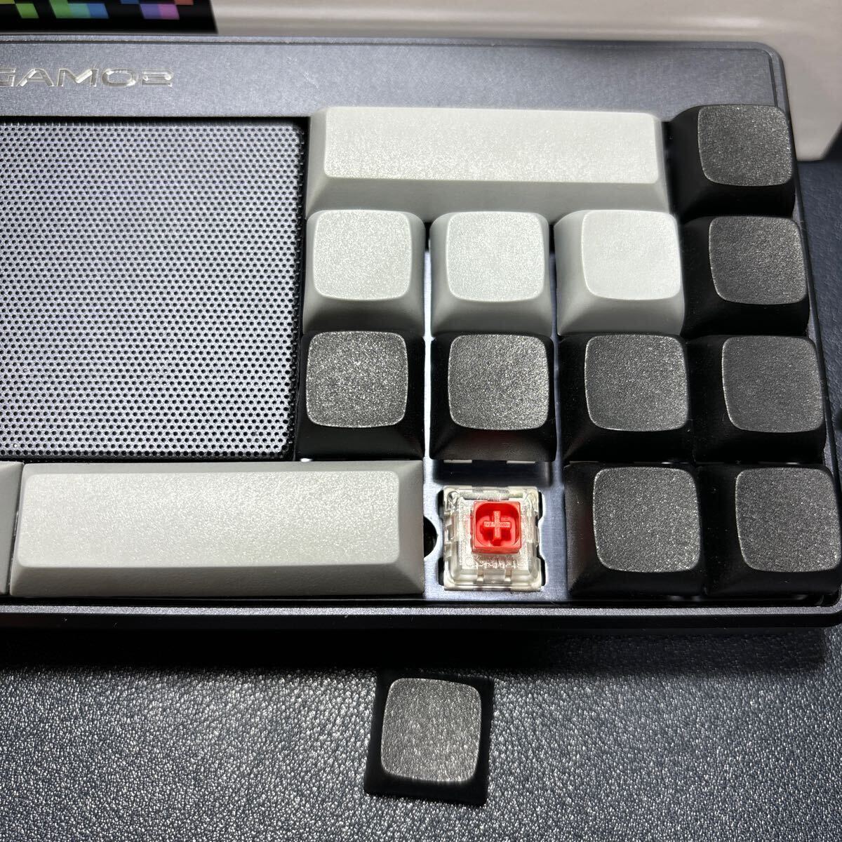 Yahoo!オークション - GAMO2 K28 Keyboard Style Controller 赤軸 Yahoo!オークション - GAMO2 K28 Keyboard Style Controller 赤軸