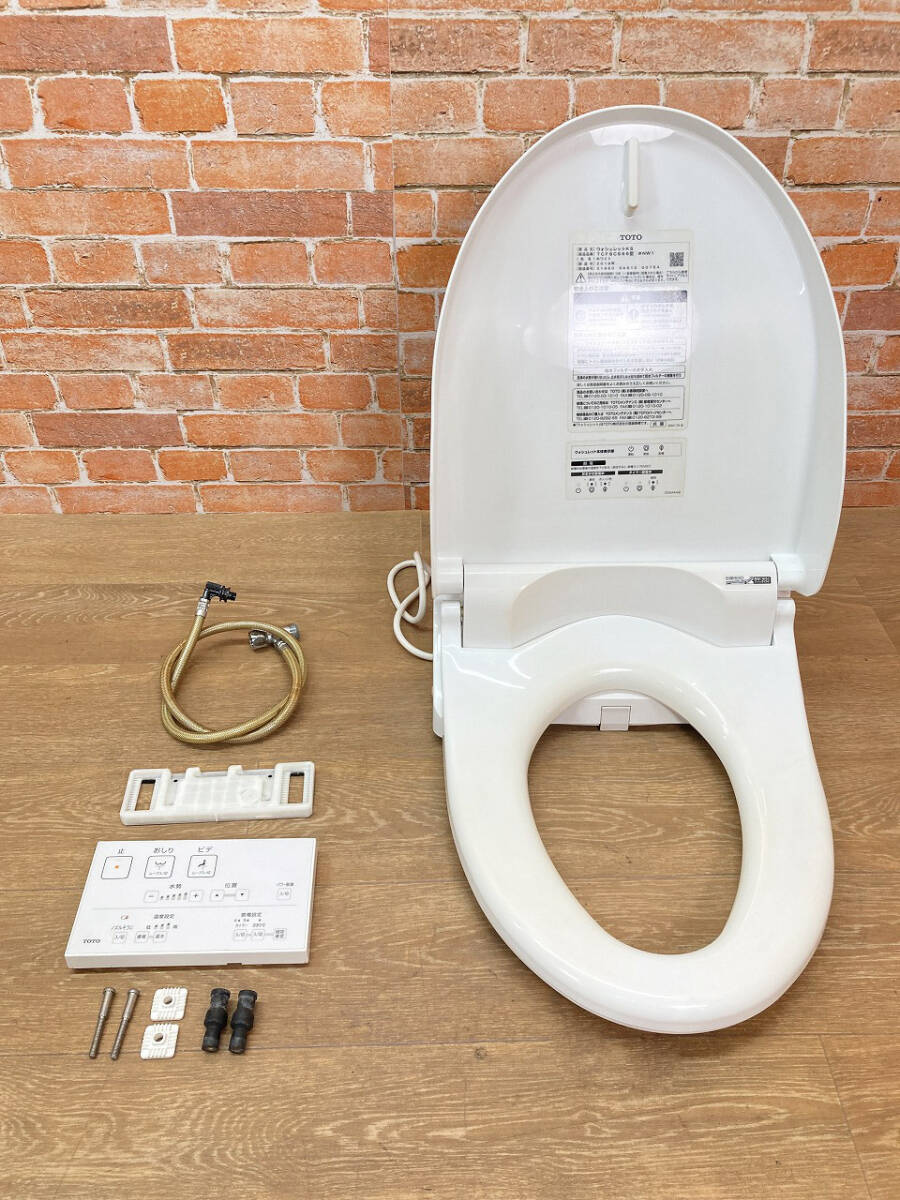 Yahoo!オークション - TOTO 2019年製 リモコン付き 電気温水便座 Yahoo!オークション - TOTO 2019年製 リモコン付き 電気温水便座
