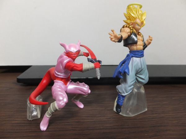 ヤフオク Vsドラゴンボール ゴジータvsジャネンバ フィギ