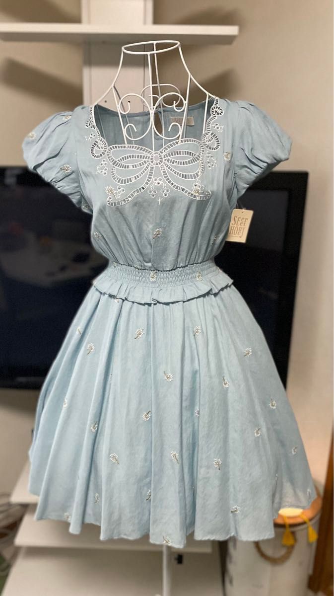 新品 secret honey シークレットハニー ワンピース 花柄 刺繍 新品 secret honey シークレットハニー ワンピース 花柄 刺繍