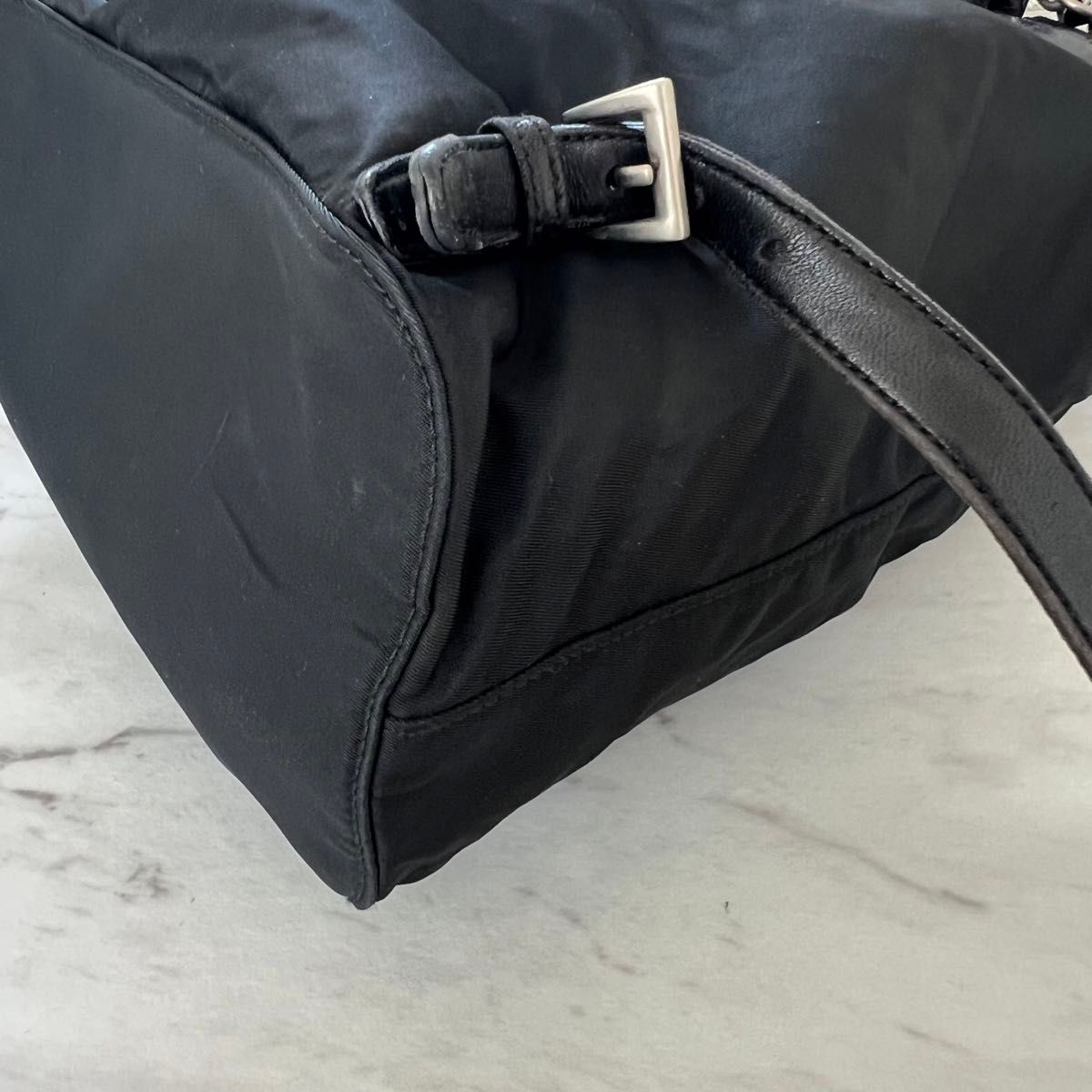 PRADA プラダ チェーンリュック ナイロン レアバッグ バック PRADA プラダ チェーンリュック ナイロン レアバッグ バック