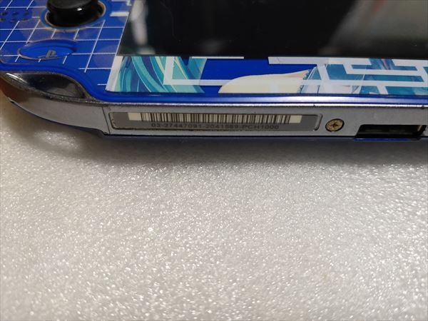 ○PSVita PCH-1000 ZA04 Wi-Fiモデル サファイア・ブルー 本体 ○PSVita PCH-1000 ZA04 Wi-Fiモデル サファイア・ブルー 本体